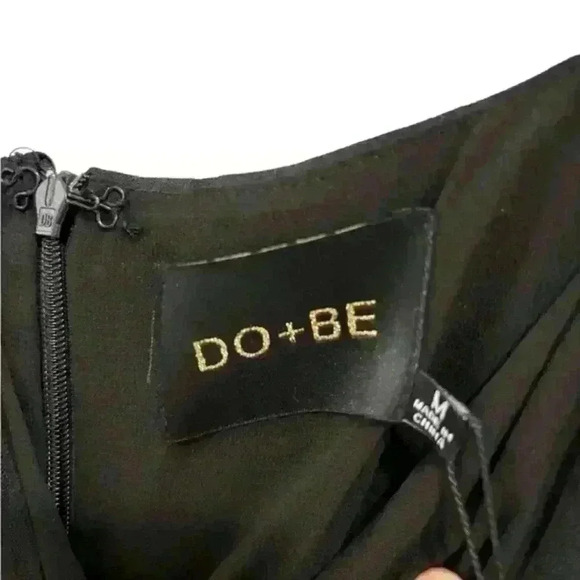 NWT DO+BE Wide Leg Ruffle Black Jumpsuit Romper Classic Event Party Night Out M - Picture 8 of 13